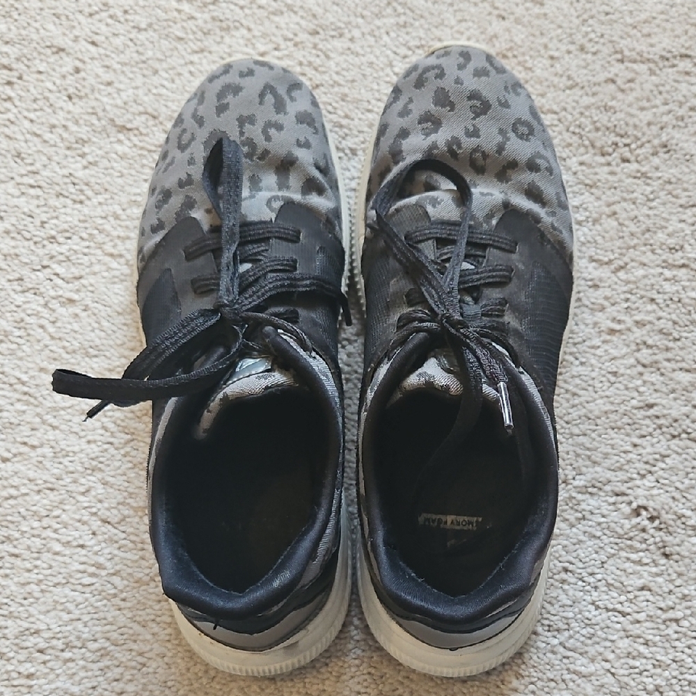 Avia Black and Gray Leopard Print Women's Sneakers - Picture 2 of 5